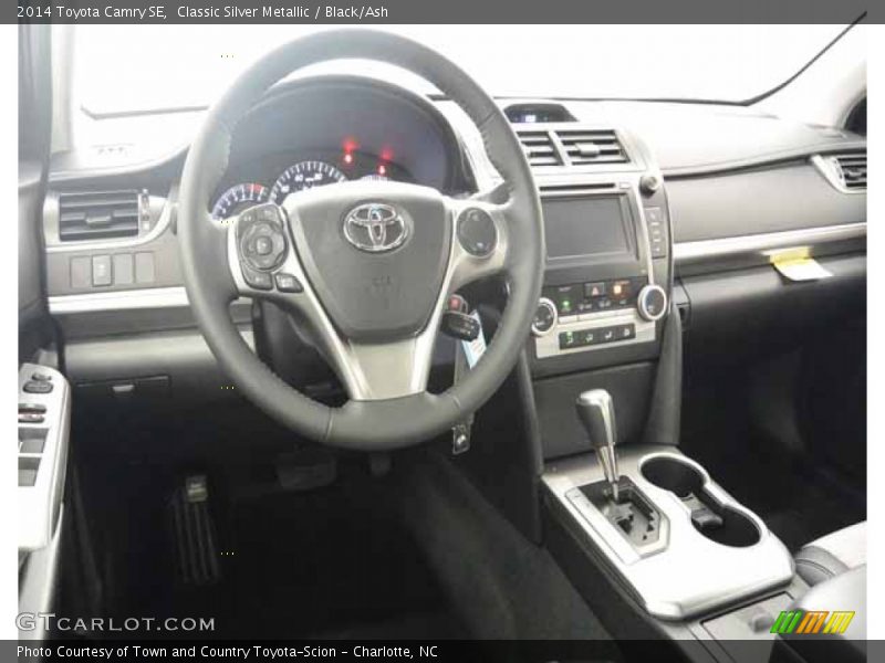 Classic Silver Metallic / Black/Ash 2014 Toyota Camry SE