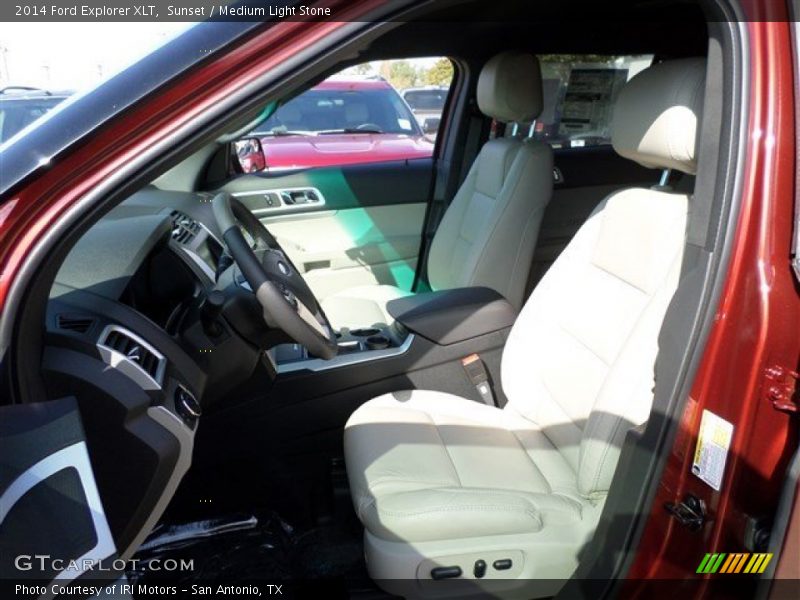 Sunset / Medium Light Stone 2014 Ford Explorer XLT