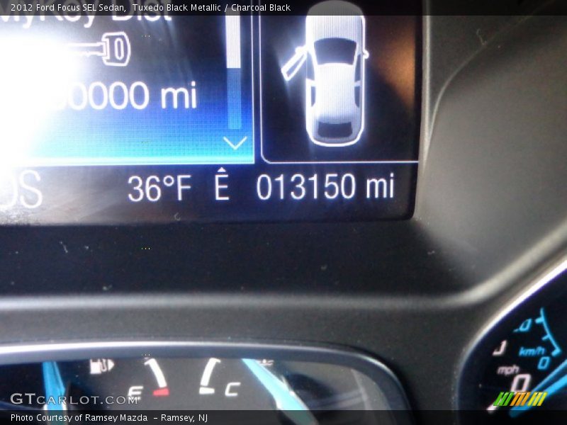 Tuxedo Black Metallic / Charcoal Black 2012 Ford Focus SEL Sedan