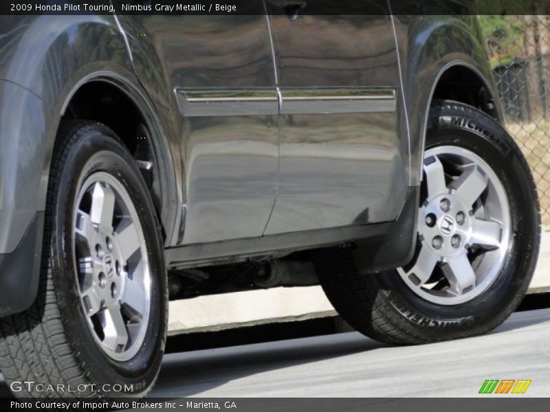 Nimbus Gray Metallic / Beige 2009 Honda Pilot Touring