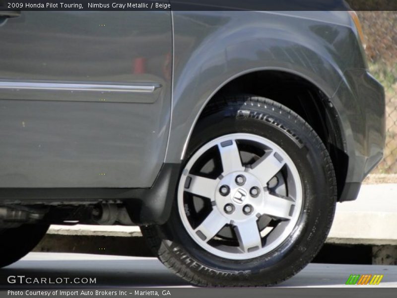 Nimbus Gray Metallic / Beige 2009 Honda Pilot Touring