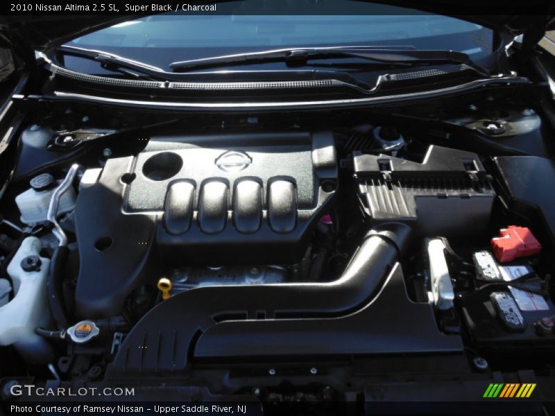 Super Black / Charcoal 2010 Nissan Altima 2.5 SL