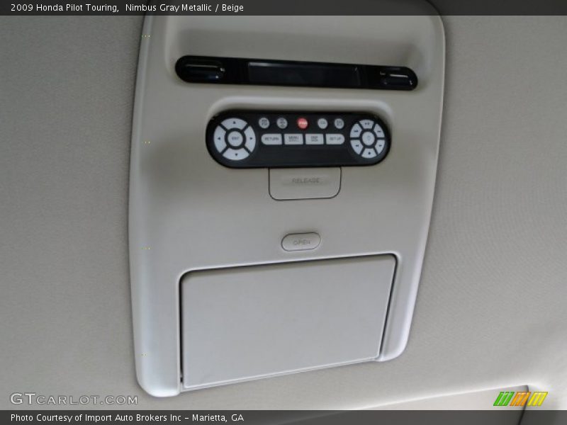 Nimbus Gray Metallic / Beige 2009 Honda Pilot Touring
