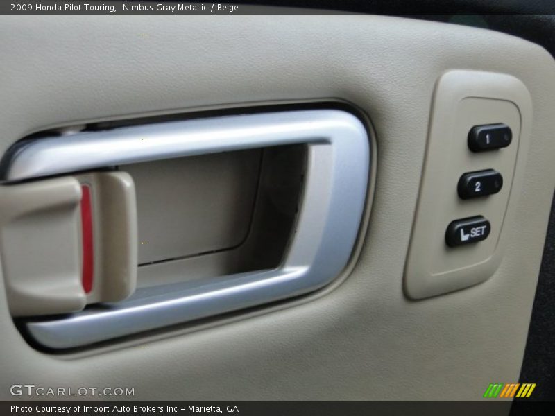 Nimbus Gray Metallic / Beige 2009 Honda Pilot Touring