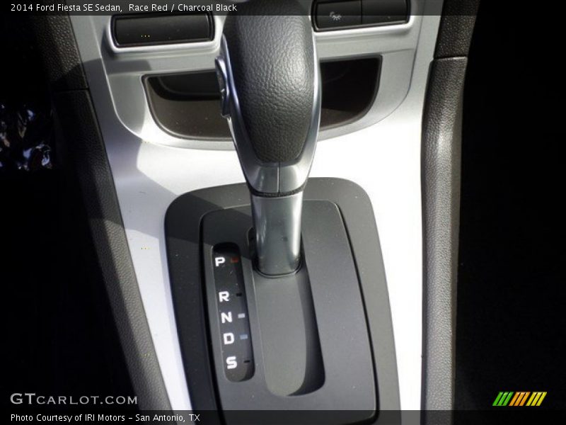 Race Red / Charcoal Black 2014 Ford Fiesta SE Sedan