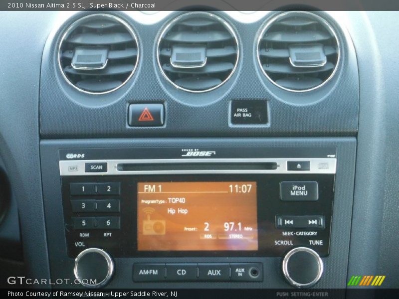 Super Black / Charcoal 2010 Nissan Altima 2.5 SL