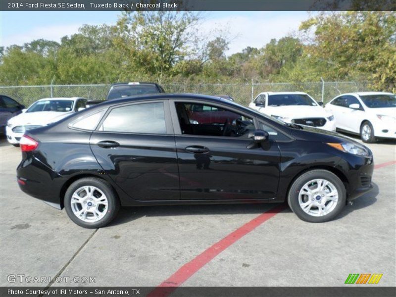 Tuxedo Black / Charcoal Black 2014 Ford Fiesta SE Sedan