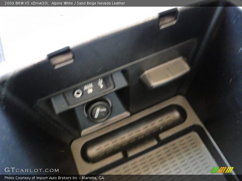 Alpine White / Sand Beige Nevada Leather 2009 BMW X5 xDrive30i
