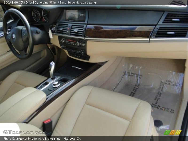 Alpine White / Sand Beige Nevada Leather 2009 BMW X5 xDrive30i