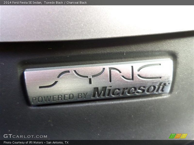 Tuxedo Black / Charcoal Black 2014 Ford Fiesta SE Sedan