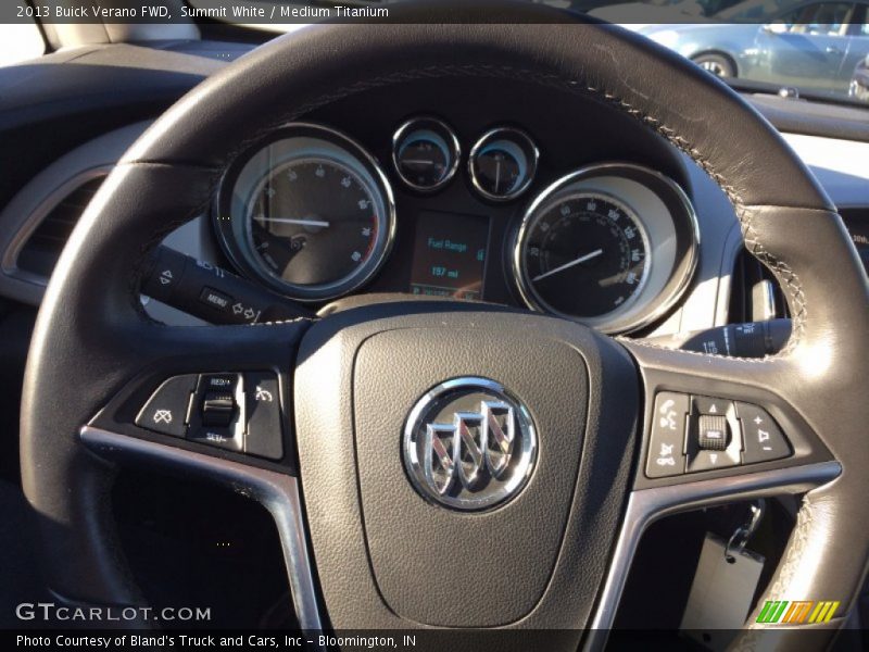 Summit White / Medium Titanium 2013 Buick Verano FWD
