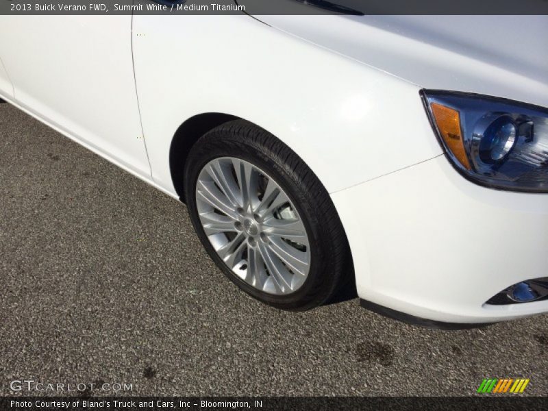 Summit White / Medium Titanium 2013 Buick Verano FWD