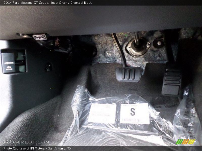 Ingot Silver / Charcoal Black 2014 Ford Mustang GT Coupe