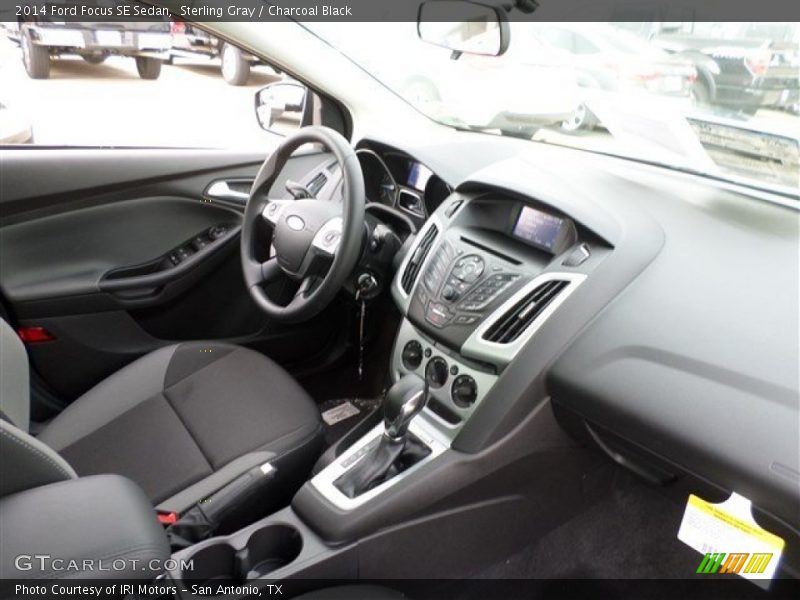 Sterling Gray / Charcoal Black 2014 Ford Focus SE Sedan