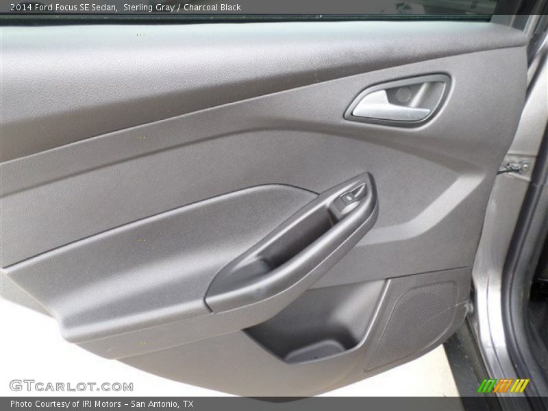 Sterling Gray / Charcoal Black 2014 Ford Focus SE Sedan