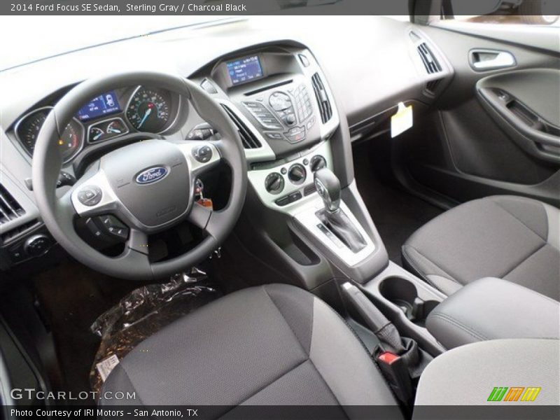 Sterling Gray / Charcoal Black 2014 Ford Focus SE Sedan