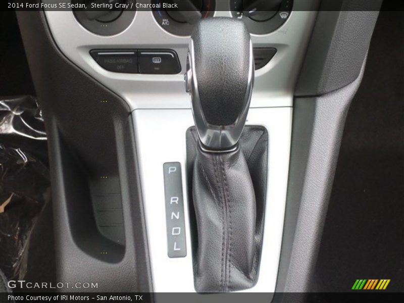 Sterling Gray / Charcoal Black 2014 Ford Focus SE Sedan