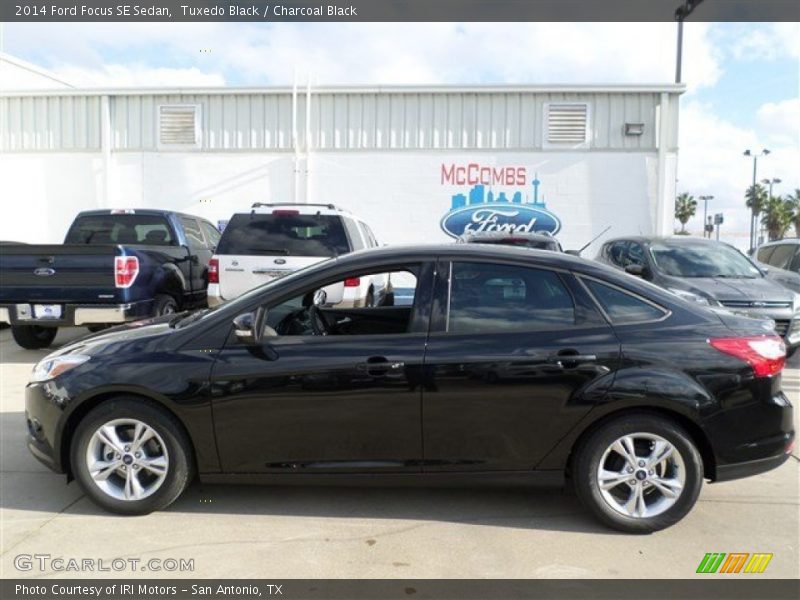 Tuxedo Black / Charcoal Black 2014 Ford Focus SE Sedan