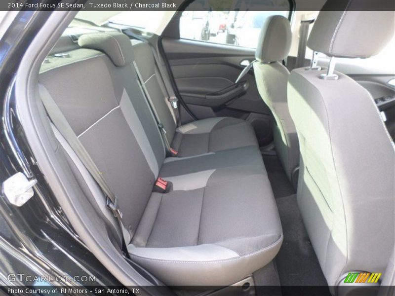 Tuxedo Black / Charcoal Black 2014 Ford Focus SE Sedan