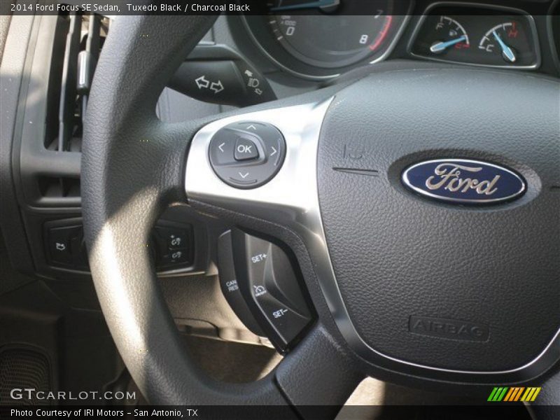 Tuxedo Black / Charcoal Black 2014 Ford Focus SE Sedan