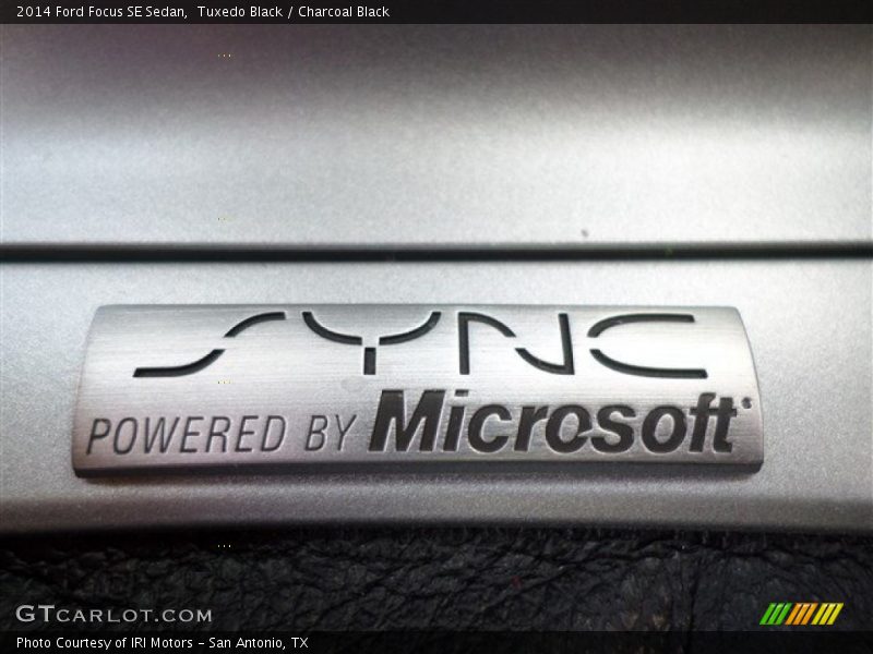 Tuxedo Black / Charcoal Black 2014 Ford Focus SE Sedan