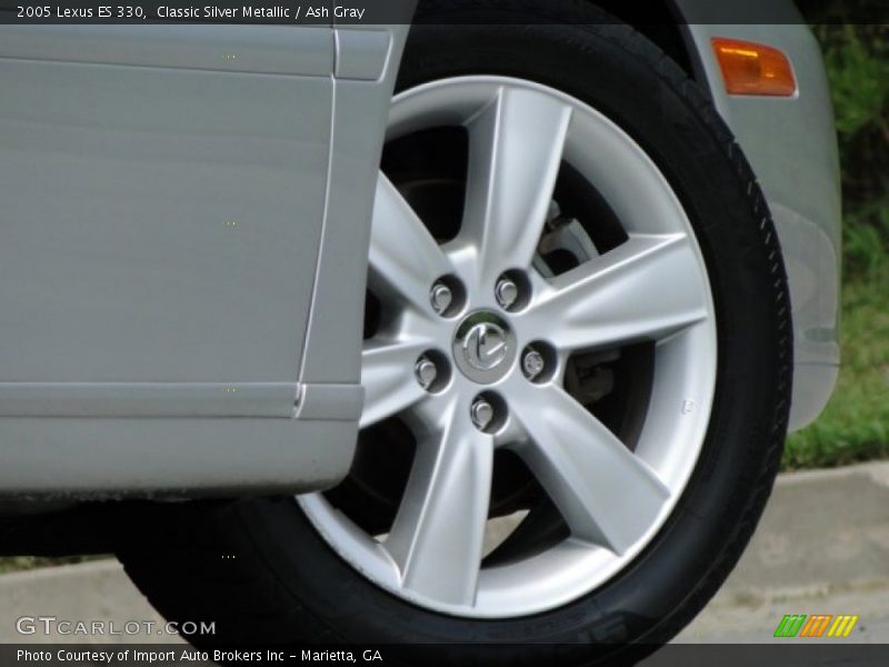 Classic Silver Metallic / Ash Gray 2005 Lexus ES 330