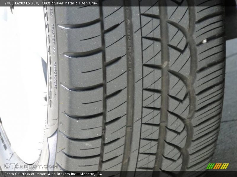 Classic Silver Metallic / Ash Gray 2005 Lexus ES 330