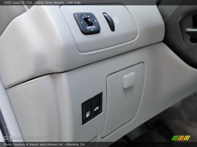 Classic Silver Metallic / Ash Gray 2005 Lexus ES 330