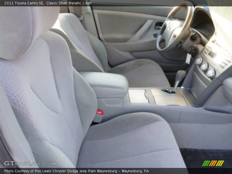 Classic Silver Metallic / Ash 2011 Toyota Camry SE