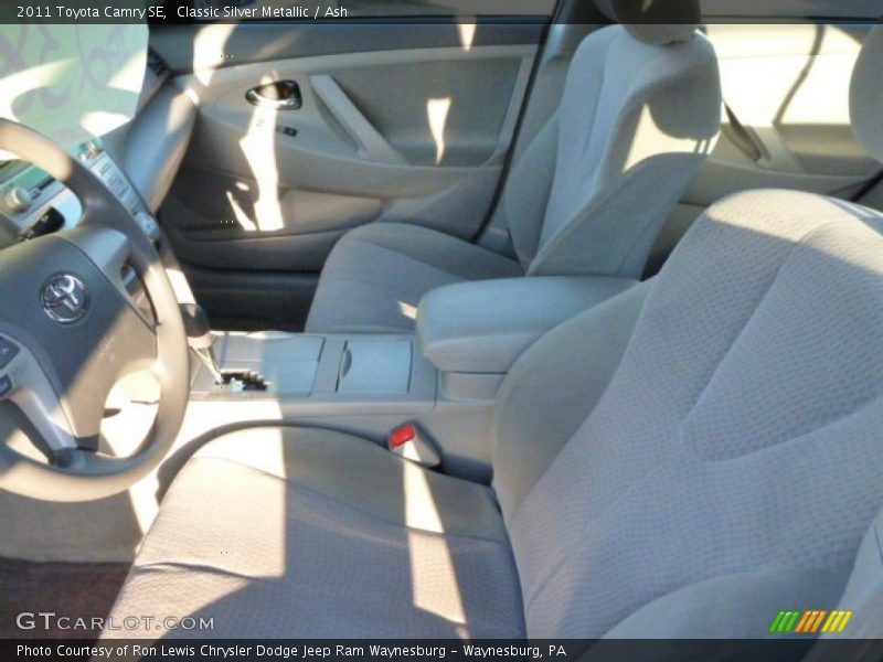 Classic Silver Metallic / Ash 2011 Toyota Camry SE