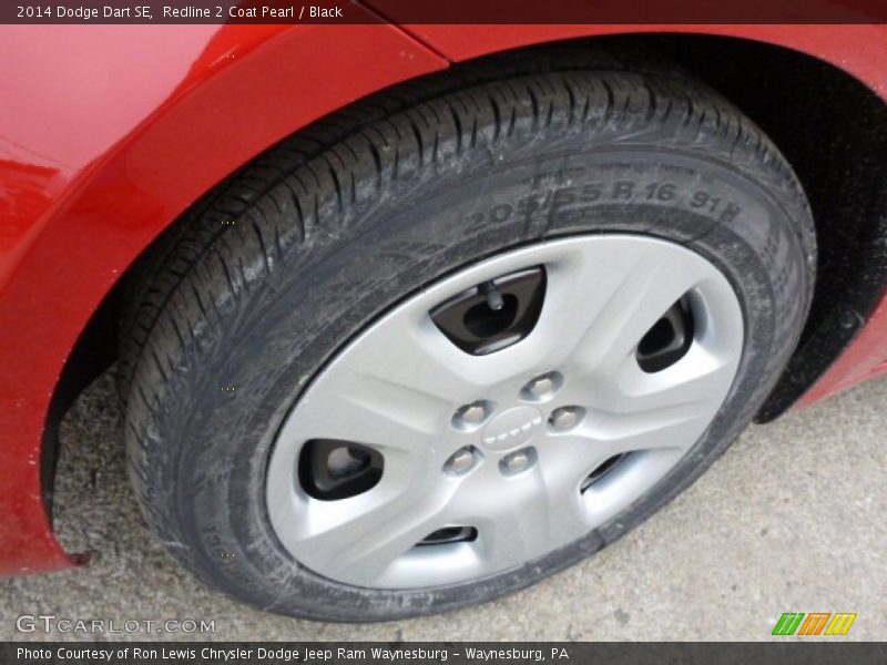 Redline 2 Coat Pearl / Black 2014 Dodge Dart SE