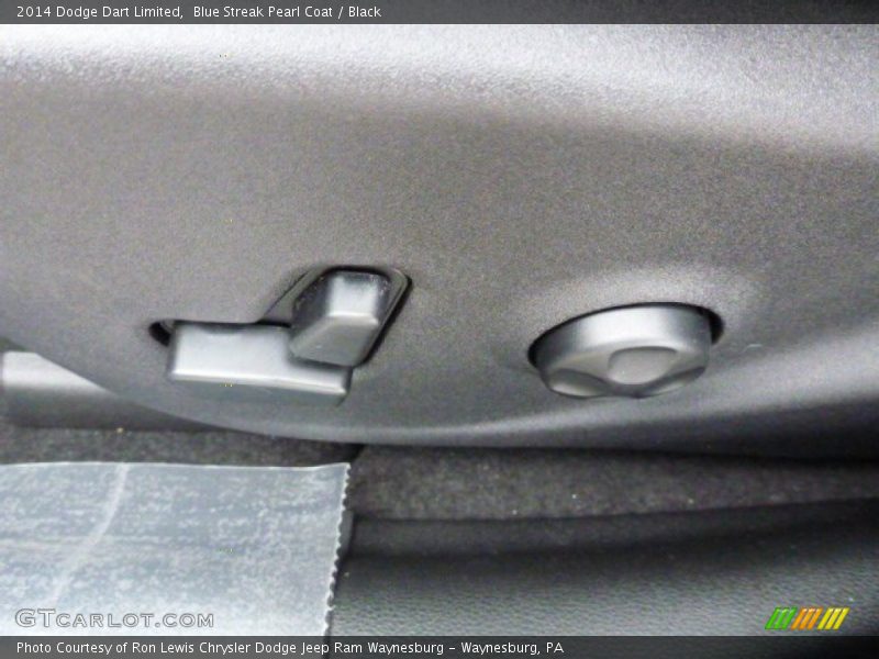 Blue Streak Pearl Coat / Black 2014 Dodge Dart Limited