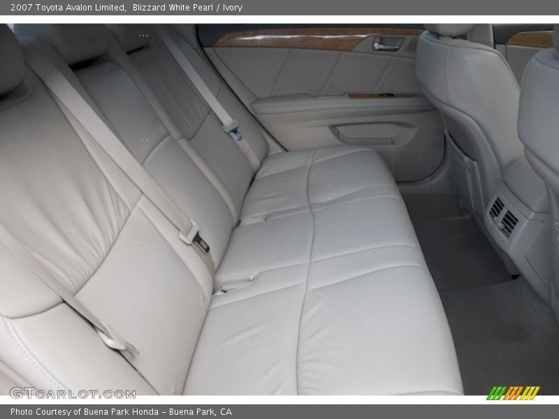 Blizzard White Pearl / Ivory 2007 Toyota Avalon Limited