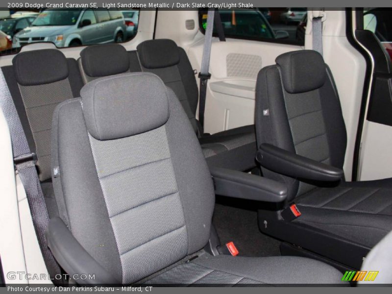 Light Sandstone Metallic / Dark Slate Gray/Light Shale 2009 Dodge Grand Caravan SE