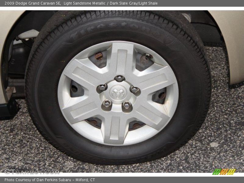 Light Sandstone Metallic / Dark Slate Gray/Light Shale 2009 Dodge Grand Caravan SE