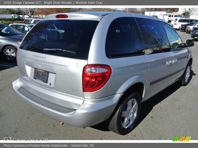 Bright Silver Metallic / Medium Slate Gray 2005 Dodge Caravan SXT