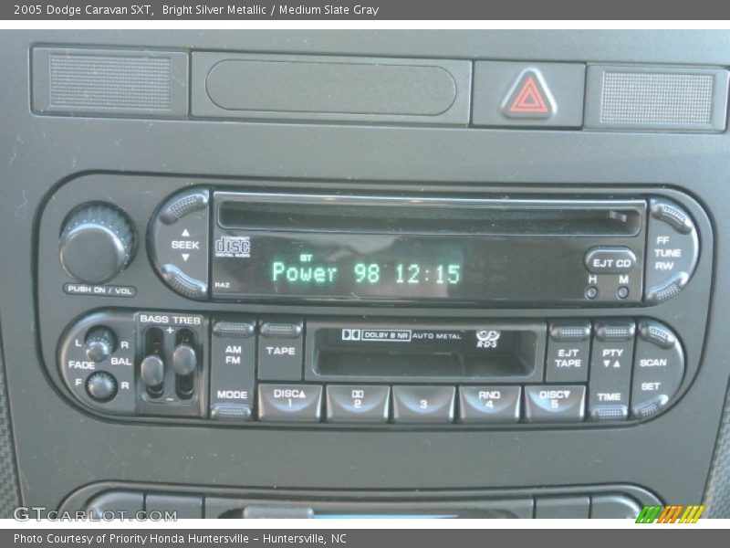 Bright Silver Metallic / Medium Slate Gray 2005 Dodge Caravan SXT