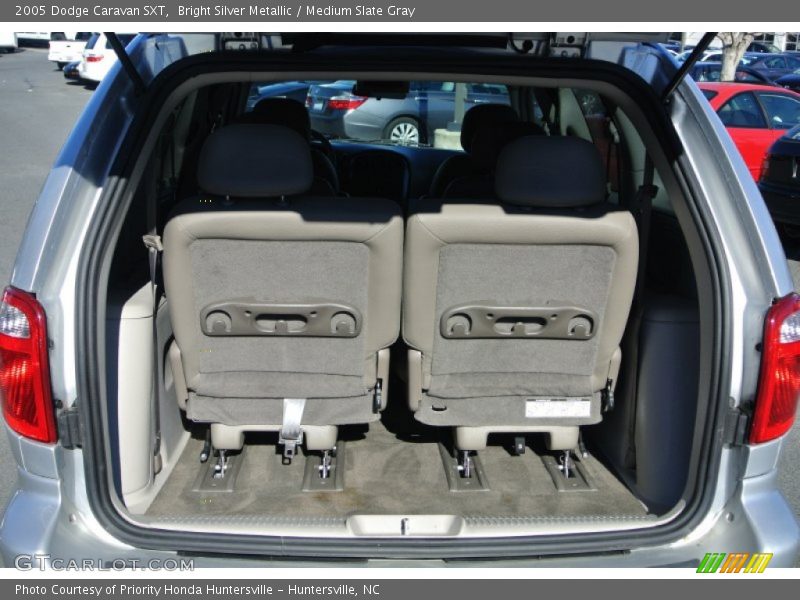Bright Silver Metallic / Medium Slate Gray 2005 Dodge Caravan SXT