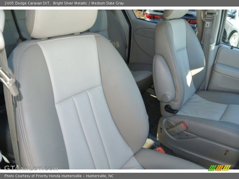 Bright Silver Metallic / Medium Slate Gray 2005 Dodge Caravan SXT