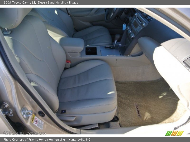 Desert Sand Metallic / Bisque 2009 Toyota Camry LE