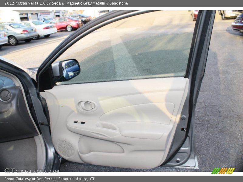 Magnetic Gray Metallic / Sandstone 2012 Nissan Versa 1.6 SV Sedan