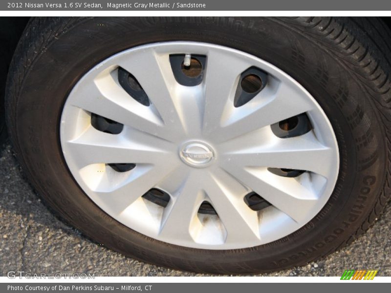 Magnetic Gray Metallic / Sandstone 2012 Nissan Versa 1.6 SV Sedan