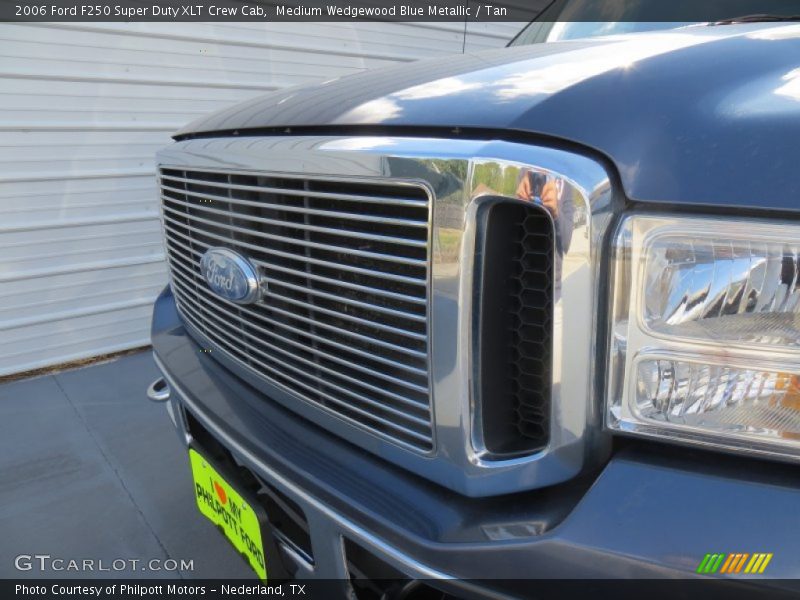 Medium Wedgewood Blue Metallic / Tan 2006 Ford F250 Super Duty XLT Crew Cab