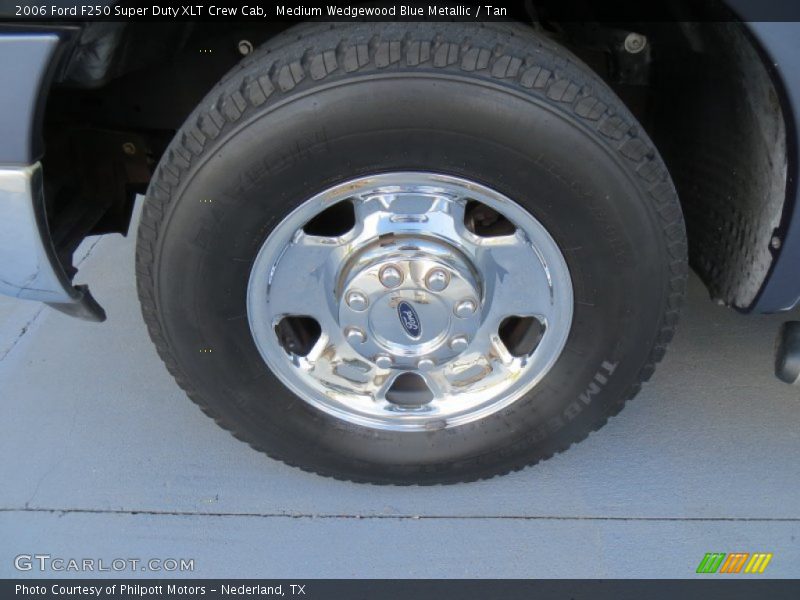 Medium Wedgewood Blue Metallic / Tan 2006 Ford F250 Super Duty XLT Crew Cab