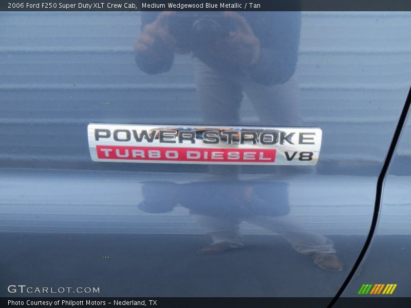 Medium Wedgewood Blue Metallic / Tan 2006 Ford F250 Super Duty XLT Crew Cab