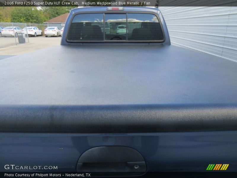 Medium Wedgewood Blue Metallic / Tan 2006 Ford F250 Super Duty XLT Crew Cab