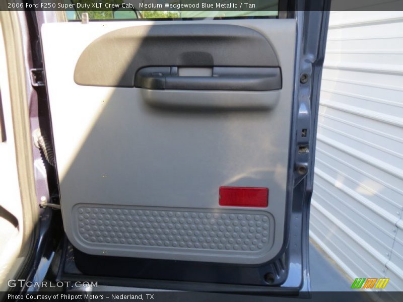 Medium Wedgewood Blue Metallic / Tan 2006 Ford F250 Super Duty XLT Crew Cab
