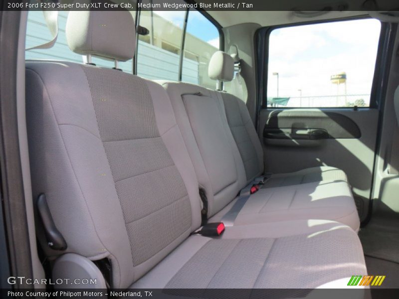 Medium Wedgewood Blue Metallic / Tan 2006 Ford F250 Super Duty XLT Crew Cab