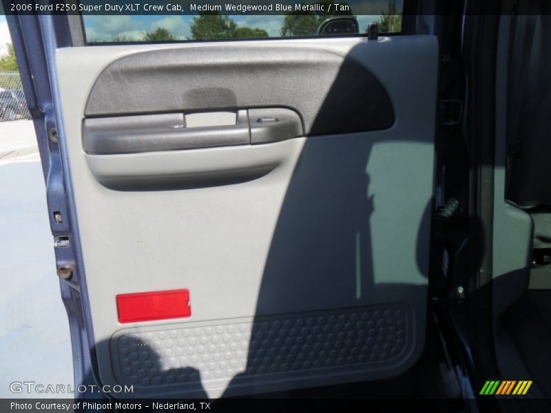 Medium Wedgewood Blue Metallic / Tan 2006 Ford F250 Super Duty XLT Crew Cab