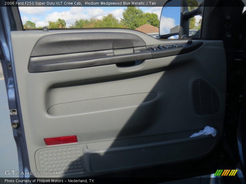 Medium Wedgewood Blue Metallic / Tan 2006 Ford F250 Super Duty XLT Crew Cab